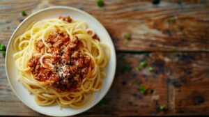 Recipe: One-Pot Spaghetti Bolognese – Rich and meaty Bolognese sauce with spaghetti